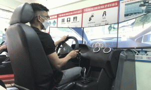 Giữ nguyên lộ trình đào tạo lái xe ô tô bằng cabin điện tử