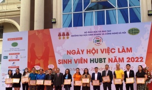 Trường Đại học Kinh doanh và Công nghệ Hà Nội tổ chức Ngày hội việc làm 2022