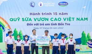 Quỹ sữa Vươn cao Việt Nam và Vinamilk chính thức khởi động hành trình trao 1,9 triệu ly sữa cho trẻ em năm 2022