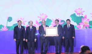 THACO kỷ niệm 25 năm thành lập, đón nhận Huân chương Lao động hạng Nhất