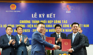 Bộ Công thương và Viện Hàn lâm KH&CN Việt Nam ký kết hợp tác 