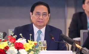 Thủ tướng dự Diễn đàn Doanh nghiệp Việt Nam