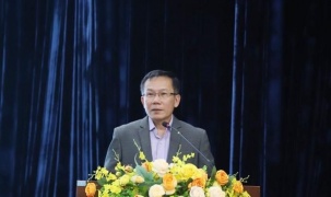 Chủ tịch Danh dự Hội đồng Khoa học Trường ĐH Nguyễn Tất Thành được nhận 