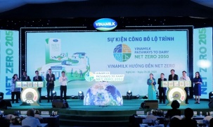 Vinamilk là công ty sữa đầu tiên tại Việt Nam có nhà máy và trang trại đạt chứng nhận trung hòa Carbon