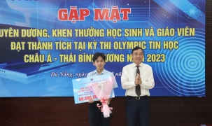 Đà Nẵng khen thưởng HS đoạt giải kỳ thi Olympic Tin học Châu Á – Thái Bình Dương