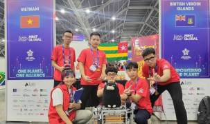 Học sinh Hà Nội giành Huy chương Vàng cuộc thi Robot lớn nhất thế giới