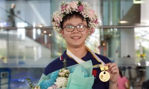 Nam sinh lập kỳ tích 2 năm liền giành Huy chương Vàng Olympic Toán quốc tế