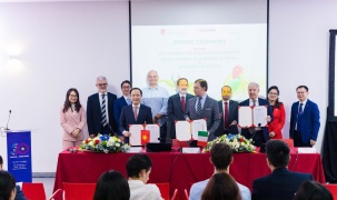 Tọa đàm quốc tế Italy-Việt Nam: Thúc đẩy hợp tác giữa trường ĐH và doanh nghiệp trong bối cảnh chuyển đổi số