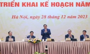 Thủ tướng Phạm Minh Chính dự Hội nghị tổng kết năm 2023, triển khai kế hoạch năm 2024 của Bộ GTVT