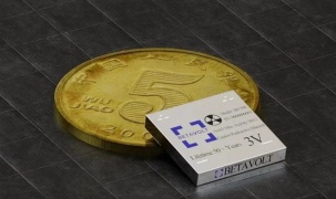 Pin hạt nhân nhỏ hơn đồng xu, dùng 50 năm không cần sạc