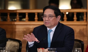 Thủ tướng: Lập tổ tư vấn quốc tế xây dựng trung tâm tài chính tại Việt Nam