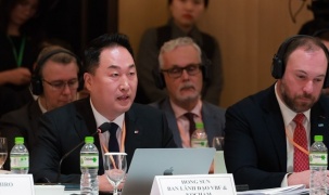 'Nút thắt' visa làm giảm dòng vốn đầu tư vào Việt Nam