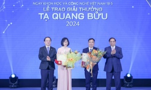 Giải thưởng Tạ Quang Bửu 2024 vinh danh 2 nhà khoa học xuất sắc