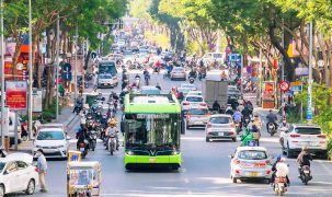 Hà Nội thông qua Đề án phát triển giao thông công cộng bằng xe buýt điện