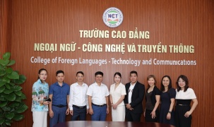 Trường CĐ Ngoại ngữ - Công nghệ và Truyền thông tiếp và làm việc với Trường CĐ Cộng đồng Mesa và Công ty ISIE