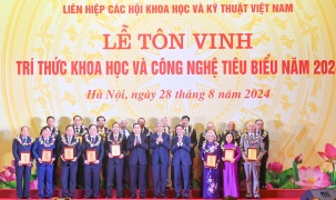 VUSTA tổ chức Lễ tôn vinh 135 trí thức khoa học và công nghệ tiêu biểu năm 2024 