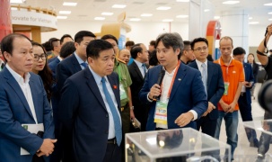 FPT trình diễn hệ sinh thái bán dẫn tại SEMIExpo Viet Nam 2024