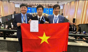 Chủ nhân 'cú đúp' Huy chương Bạc Olympic Vật lý khát vọng chinh phục công nghệ AI