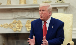 Donald Trump miễn thuế đối ứng cho smartphone, máy tính và các linh kiện công nghệ