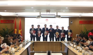 Bộ Khoa học và Công nghệ trao quyết định bổ nhiệm lãnh đạo 7 đơn vị