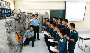 Ứng dụng AI trong quân sự và những vấn đề đặt ra đối với hoạt động GD-ĐT và NCKH trong các nhà trường quân đội