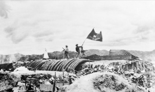Kỷ niệm 71 năm Chiến thắng Điện Biên Phủ (7/5/1954 - 7/5/2025): Điện Biên Phủ - trận quyết chiến chiến lược trong thời đại Hồ Chí Minh