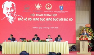 Chủ tịch Hồ Chí Minh - Nhà giáo dục vĩ đại