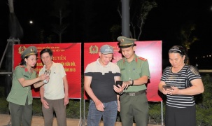 Công an Hà Nam tuyên truyền, hướng dẫn Nhân dân góp ý dự thảo sửa đổi Hiến pháp năm 2013 trên VNeID