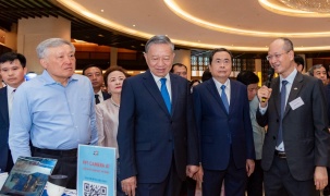 FPT phát triển các nền tảng cốt lõi, khẳng định vai trò doanh nghiệp công nghệ tư nhân trong kỷ nguyên mới ‏