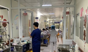 Tổ chức chiến dịch cao điểm phòng bệnh sốt xuất huyết, COVID-19...
