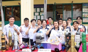 Làm sao thu hút nữ sinh vào ngành STEM?