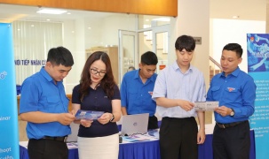 Quận Hoàn Kiếm phát động phong trào “Bình dân học vụ số”