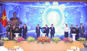 Thủ tướng Phạm Minh Chính khai trương Cổng Pháp luật quốc gia