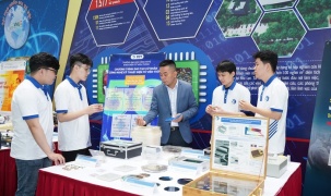 Tuyển sinh 2025: Trường Đại học Công nghệ - ĐHQGHN tăng gần 1.000 chỉ tiêu, ra mắt ngành vi mạch