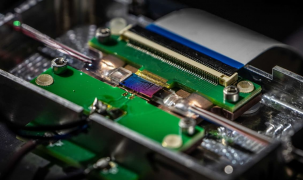 Canada tạo ra chip qubit quang học đầu tiên trên thế giới