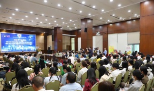 Hơn 300 đại biểu dự Hội thảo 