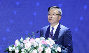Phó Thủ tướng Lê Thành Long: Thúc đẩy mạnh mẽ, toàn diện chuyển đổi số y tế