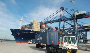 Xuất khẩu nông sản và điểm thắt Logistics