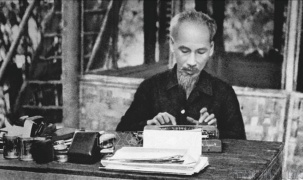 Chủ tịch Hồ Chí Minh - Người sáng lập và định hướng, định hình báo chí cách mạng Việt Nam