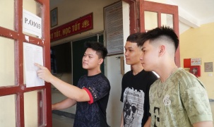 Chặn gian lận thi cử bằng thiết bị công nghệ cao
