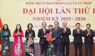 Chủ tịch Quốc hội Trần Thanh Mẫn: Tiếp tục phát huy hiệu quả chủ trương đổi mới tư duy trong xây dựng pháp luật