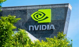 Nvidia trở thành công ty đại chúng đầu tiên của Mỹ đạt giá trị 4.000 tỷ USD 