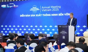 Nhà máy công nghệ cũ và bài toán chuyển đổi xanh