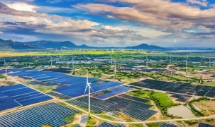 Temasek rót hơn 3 tỷ USD đầu tư vào năng lượng sạch, tái tạo, phát triển bền vững