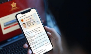Người dân yên tâm chờ đợi để được điều chỉnh chính xác thông tin trên VNeID
