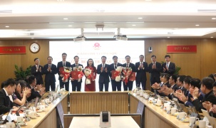 Bộ KH&CN bổ nhiệm Chánh Văn phòng Bộ, Vụ trưởng Vụ KH-TC, Chủ tịch TĐC