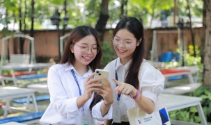 Nhiều trường đại học công bố điểm sàn, mở rộng xét tuyển bằng chứng chỉ quốc tế