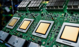 Big Tech và startup đang chạy đua thiết kế loại chip mới giải quyết vấn đề ngốn năng lượng của AI