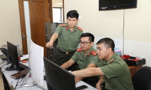 Toàn quốc bước vào cao điểm tấn công trấn áp tội phạm công nghệ cao
