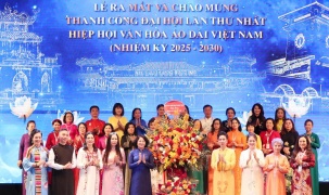 Dấu ấn tôn vinh, lan tỏa giá trị di sản áo dài Việt Nam